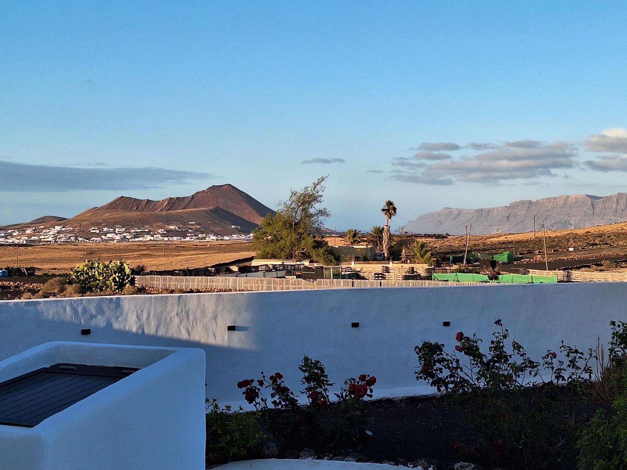 Casa El Gallo Teguise  Eksteriør bilde
